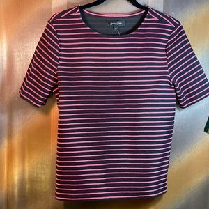 Vintage 90’s “Grayson black‎ and pink stripe blouse. Size M. 40” chest. B3